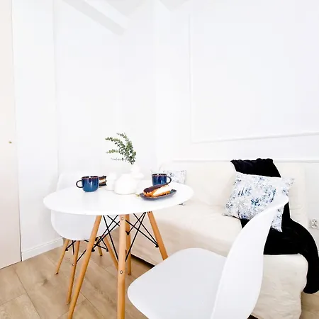 J&w Grójecka Glam Flat Apartment