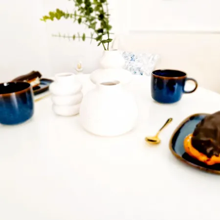 J&w Grojecka Glam Flat 바르샤바